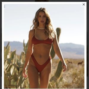 Kulani kini clay ribbed bikini!